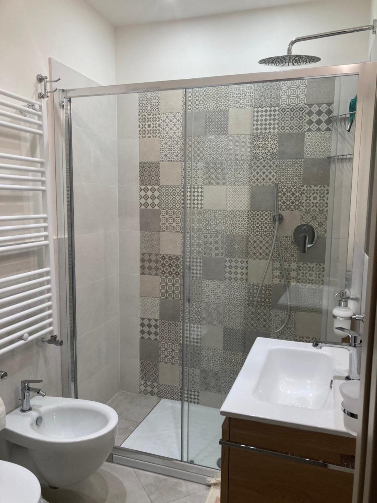 Siena Uptown - Sabrina'S Charming Apartment المظهر الخارجي الصورة