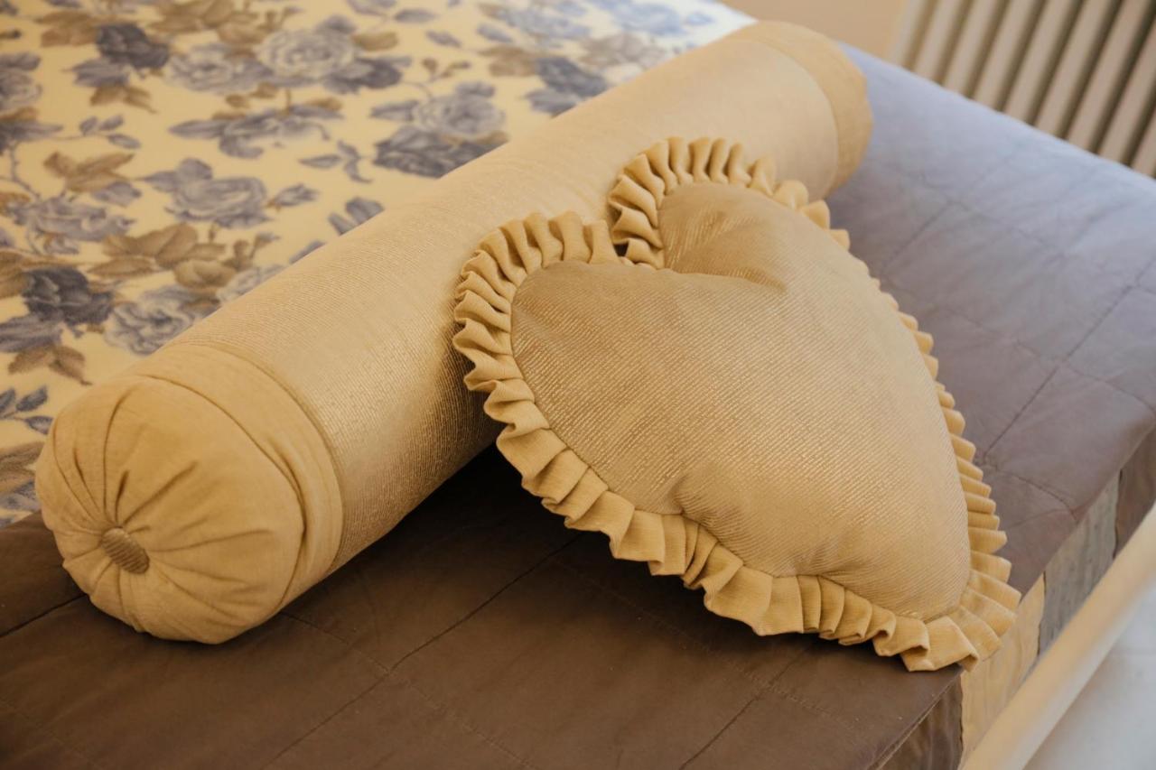 Siena Uptown - Sabrina'S Charming Apartment المظهر الخارجي الصورة